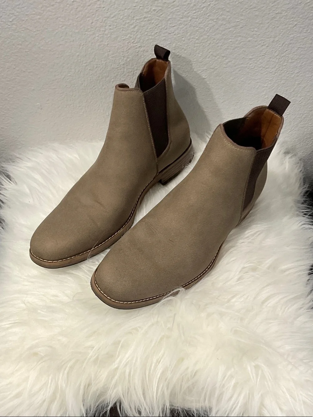 Goodfellow & Co Chukka Boots in Taupe Brown